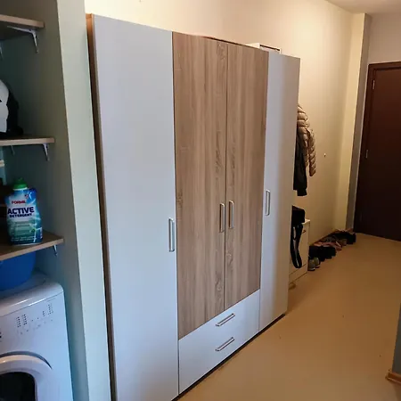 Hills View Apartment *