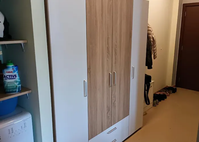 Hills View Apartment *